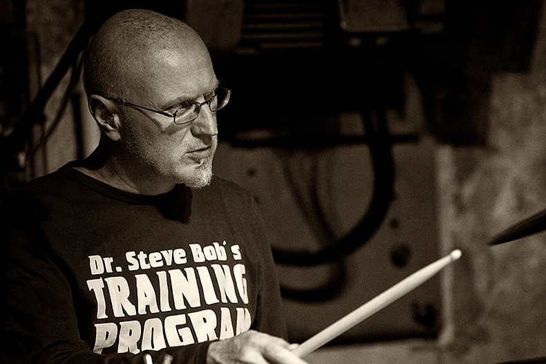 Bernd Oppel, Schlagzeuger von Get the Cat